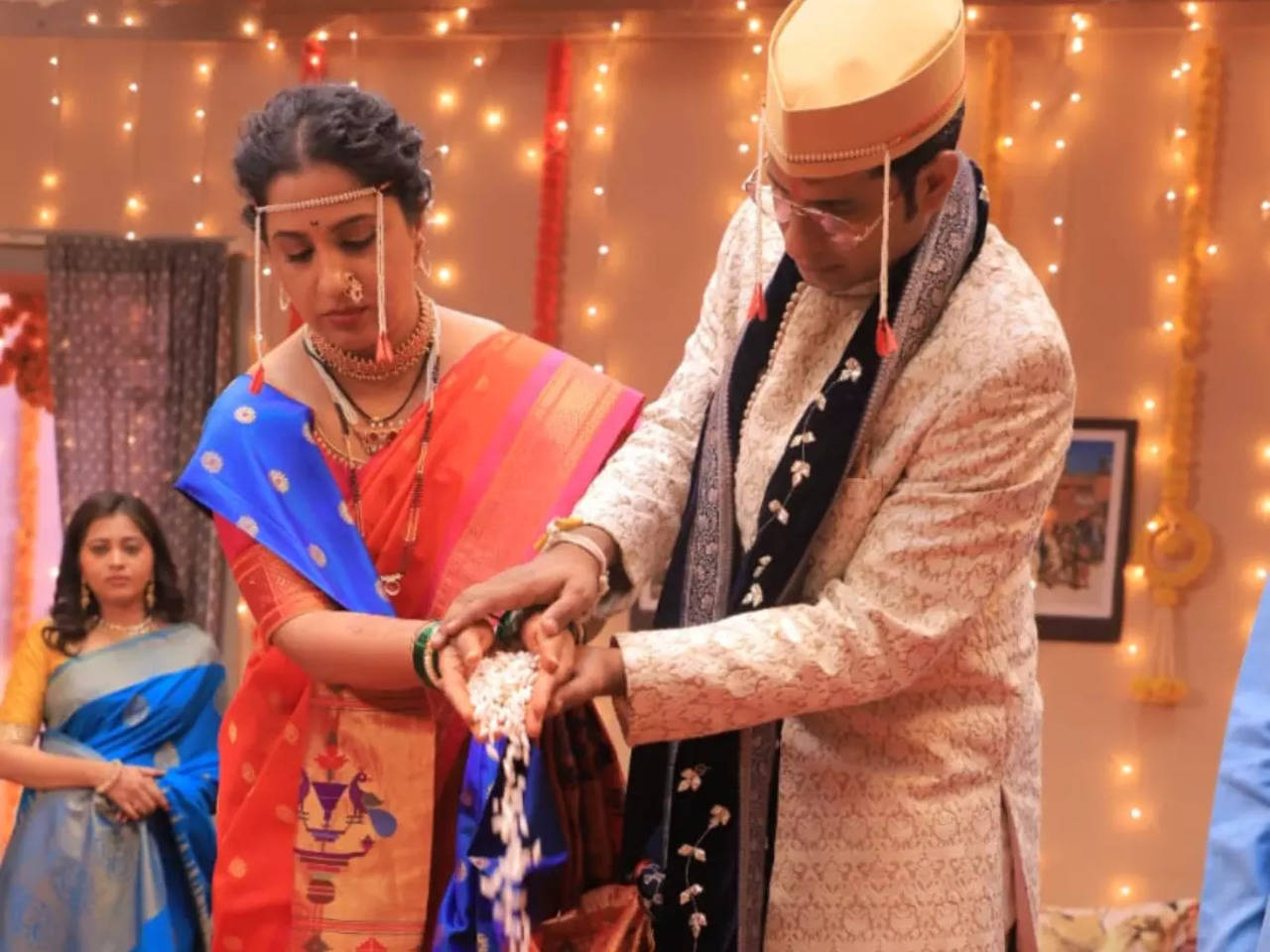 Aai Kuthe Kay Karte: Arundhati and Aashutosh's wedding special ...