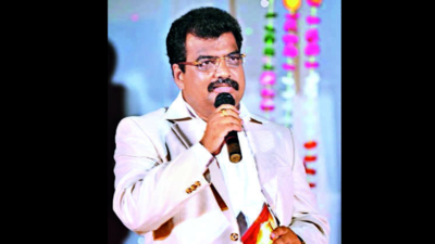 PWD minister for use of new technology in road works in Pune