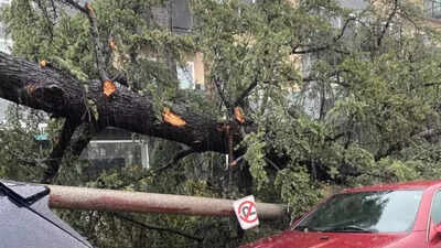 US: Storms roll eastward after slamming South; 5 deaths reported