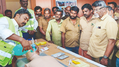 First-aid training programme held for autorickshaw drivers in Coimbatore