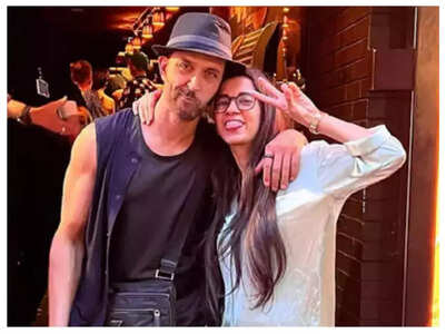 Hrithik Roshan turns photographer for Saba Azad