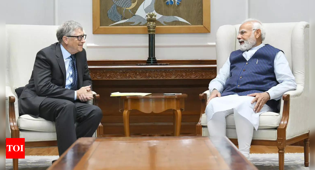 Bill Gates meets PM Modi, praises India for remarkable progress in ...