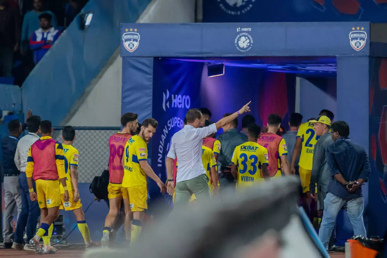 Kerala Blasters: After walkout, Kerala Blasters stare at hefty fine, points deduction, but suspension unlikely | Goa News - Times of India Kerala Blasters: After walkout, Kerala Blasters stare at hefty fine, points deduction, but suspension unlikely | Goa News - Times of India