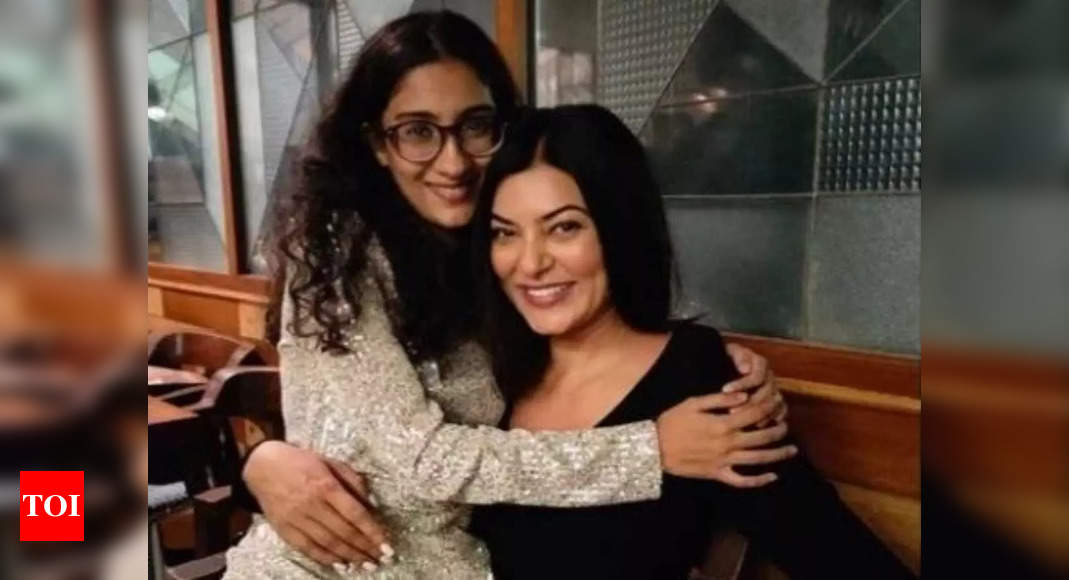 Sushmita Sen’s daughter Renee expresses gratitude to those who prayed for her mother after she suffered a massive heart attack – Times of India