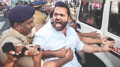 ‘Can’t divulge no. of cops deployed for Kerala CM’s security’
