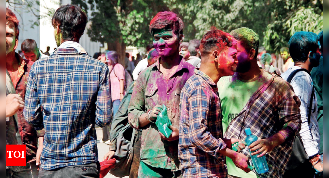 Man who lost friend makes a poignant plea to revellers in Lucknow ...
