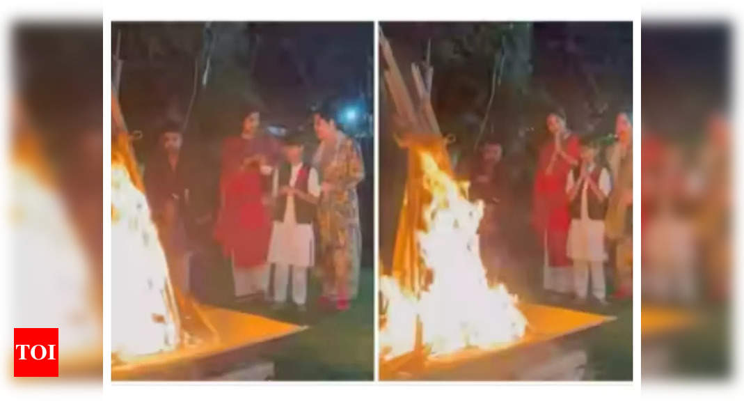 Watch: Shilpa Shetty kickstarts Holi celebrations in Bollywood, shares video of Holika Dahan – Times of India