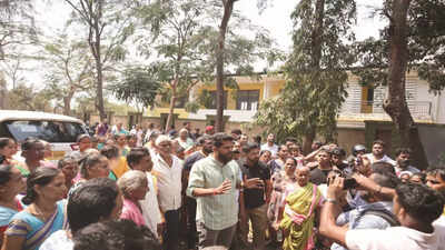 St Andre MLA leads protest over water shortage