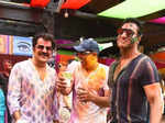 Rajesh Khattar, Vindu Dara Singh, Mohomed Morani