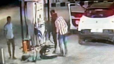 Petrol pump staff dies in brawl at night over payment, 3 held in Hyderabad