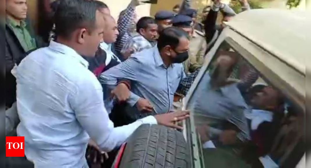 Morbi bridge collapse: Court rejects Oreva MD #39 s plea for bail India Morbi bridge collapse: Court rejects Oreva MD #39 s plea for bail India