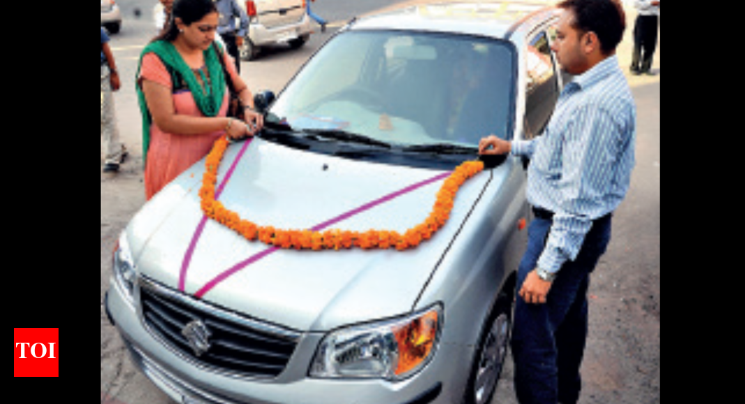 Waiting time reduced, car sales zoom 24 in February in Gujarat