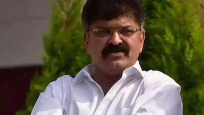 NCP MLA Jitendra Awhad escapes injury at event in Thane