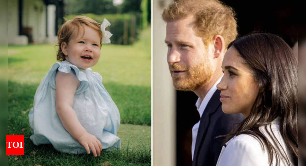 Harry Harry And Meghans Daughter Princess Lilibet Diana Christened In Us Times Of India 