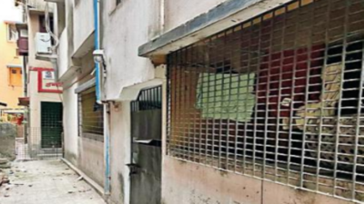 Man in Kolkata dies by suicide fearing he stabbed girlfriend to death