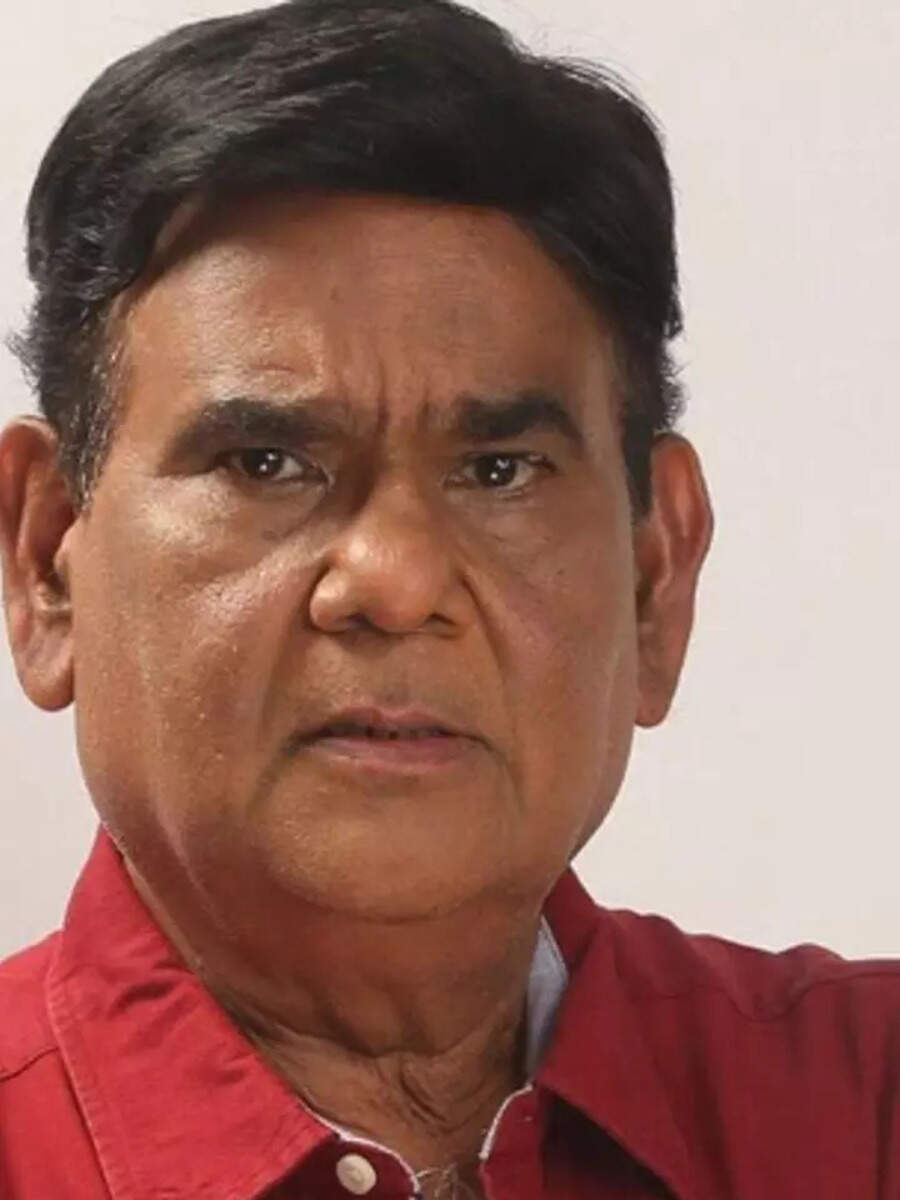 Calendar to Mutthu Swamy: Looking at Satish Kaushik #39 s iconic roles
