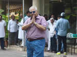 Celebs paid their last respects to the late actor Satish Kaushik