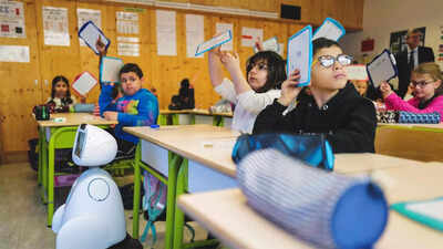 40 Ahmedabad schools yet to get verified for RTE