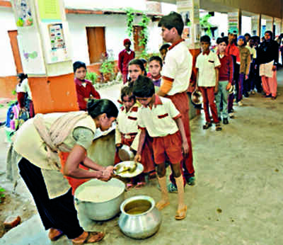 Doorstep delivery of MDM ration: No takers for tender