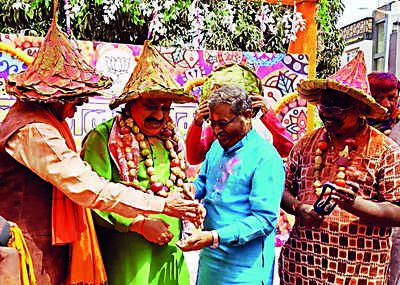 Colours run riot across Jharkhand