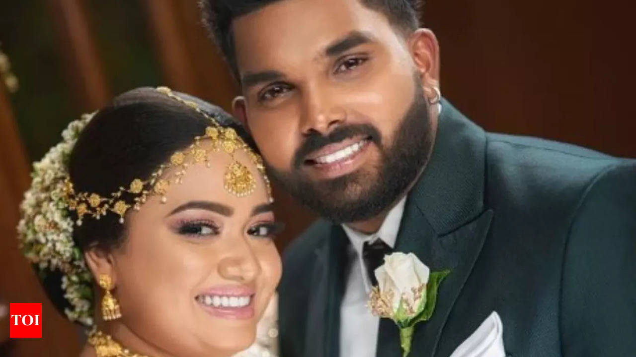 Sri Lankan cricketer Wanindu Hasaranga gets married to his long-time  girlfriend, see pictures here! - Times of India