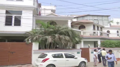 Land-for-jobs scam case: ED conducts raids at Tejashwi Yadav's Delhi residence