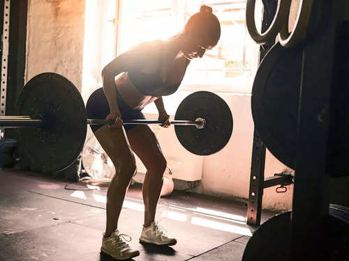 5 common weightlifting mistakes gym-enthusiasts should avoid