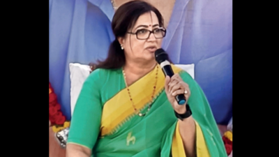 Sumalatha Ambareesh, independent MP from Mandya, pledges allegiance to BJP, praises Modi’s leadership