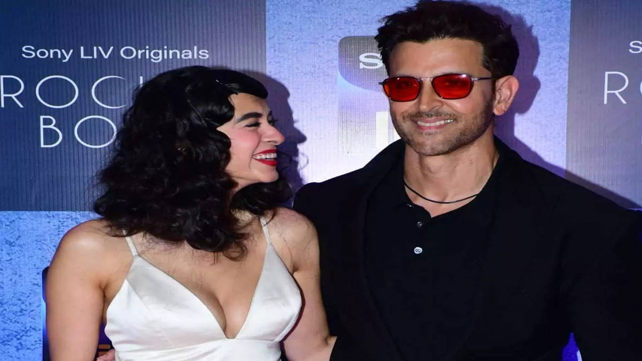 Photos Hrithik Roshan, Tamannaah Bhatia, JD Payne and the series' cast  attend the press conference for The Lord of the Rings The Rings of Power  more (3) | Hrithik Roshan Images - Bollywood Hungama