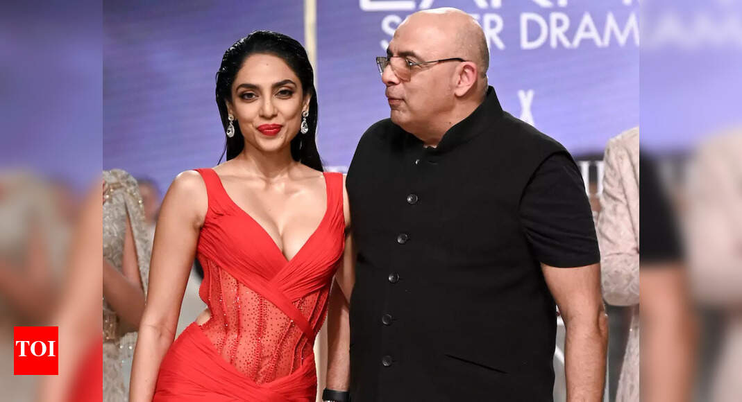 Tarun Tahiliani: Indian fashion must be very sensual - Times of India