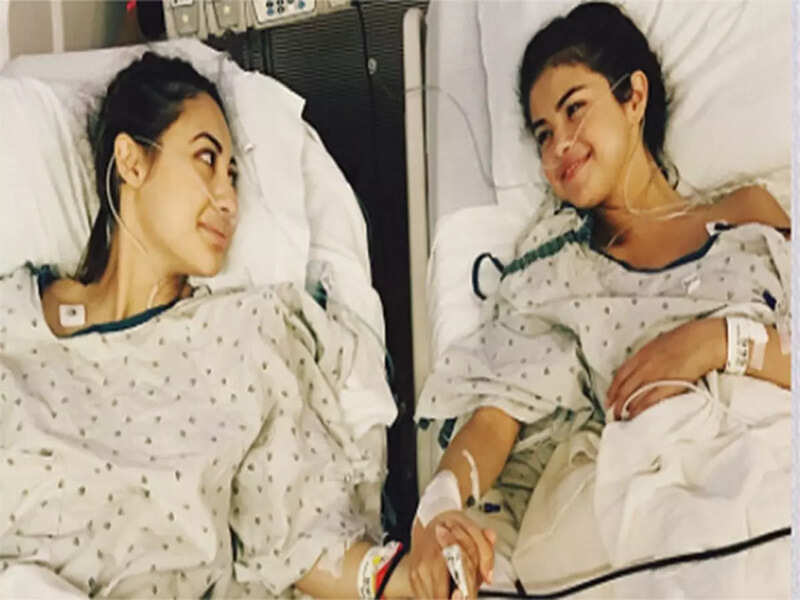 Selena Gomez says ''in debt'' to best friend Francia Raisa for kidney