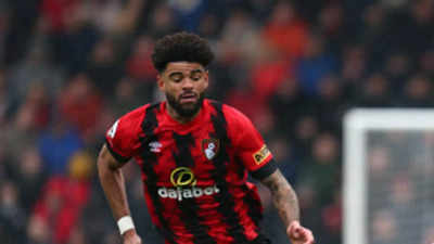 Salah misses penalty as Bournemouth shock Liverpool 1-0 in Premier League