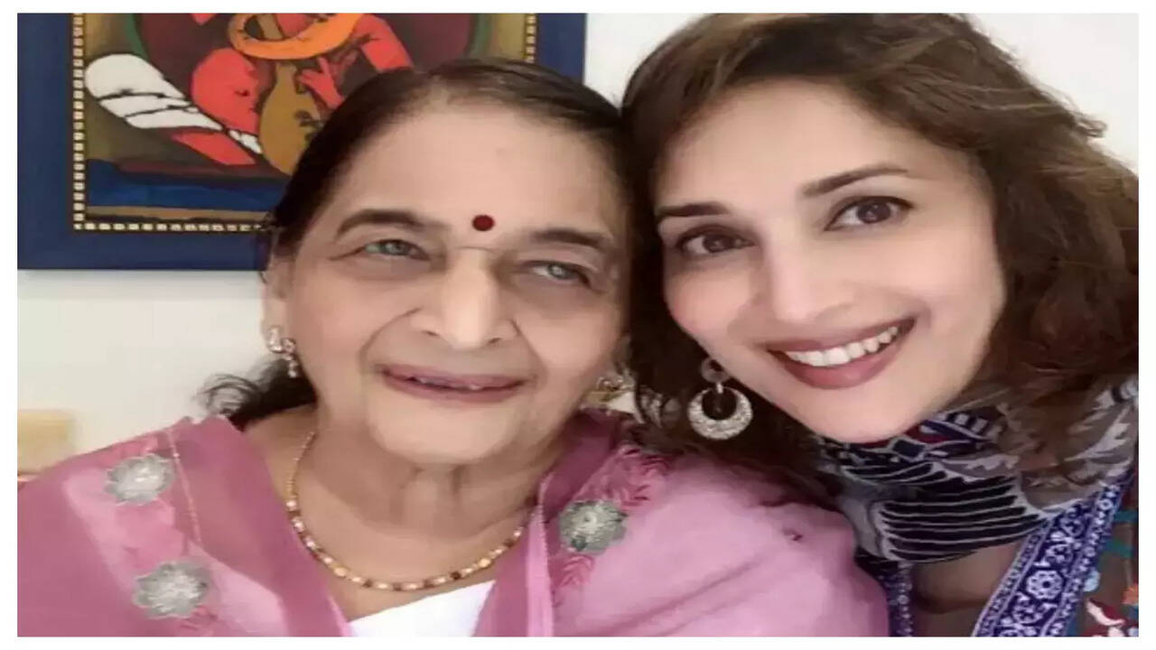 Madhuri Dixit's mother Snehalata Dixit passes away at 90