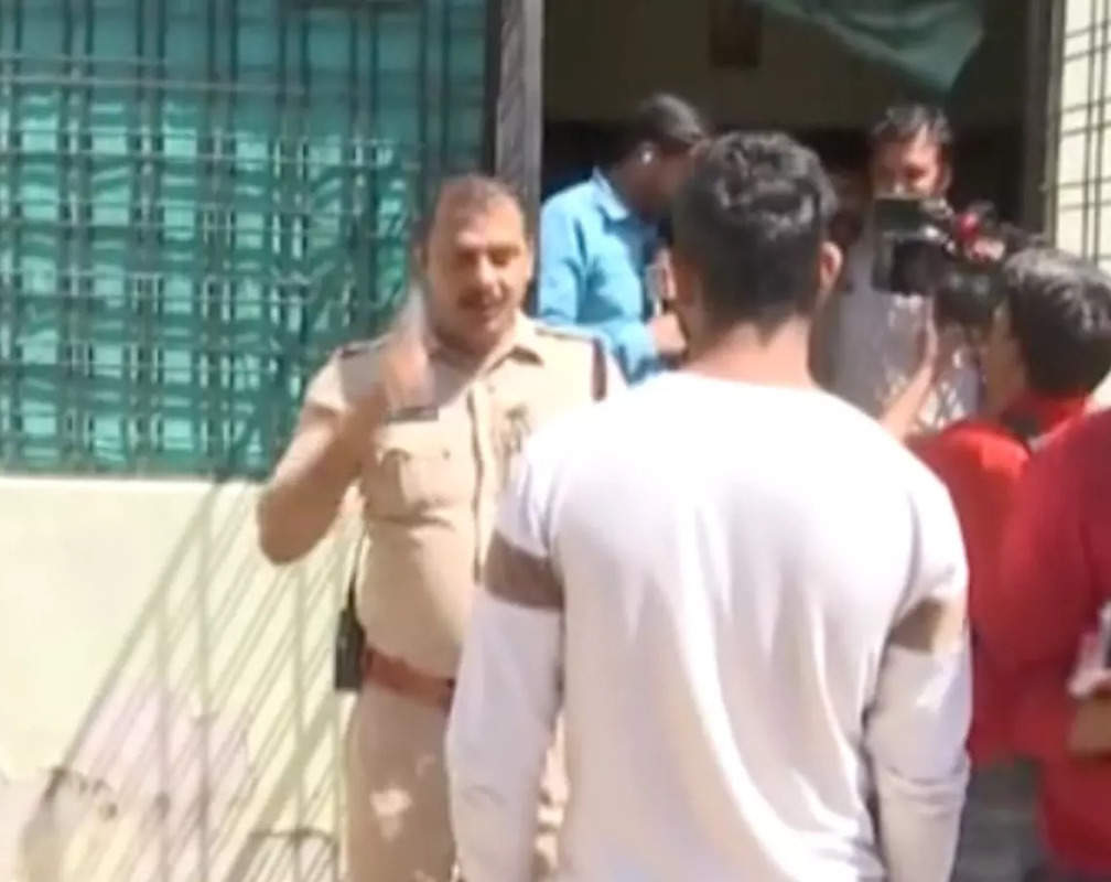 
Sub-Inspector dies by suicide in Bhopal, his family found dead in their house
