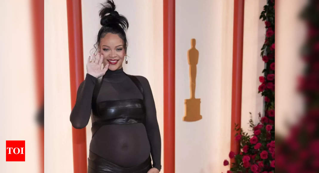 10 Times Rihanna Ruled The Red Carpet Like A Boss