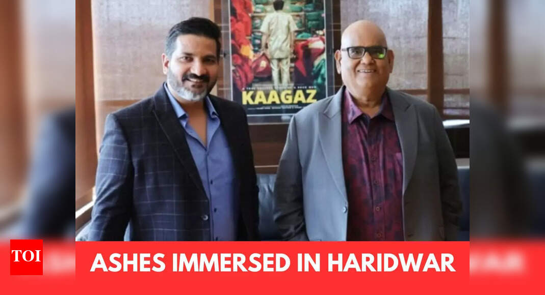 Satish Kaushik's nephew Nishant who lit the pyre "Life has come to a