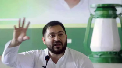 Tejashwi alleges sisters' jewellery was taken off and shown as recovery by ED