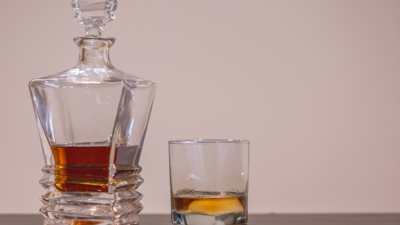 50-year-old man dies due to alleged liquor overdose in Meerut