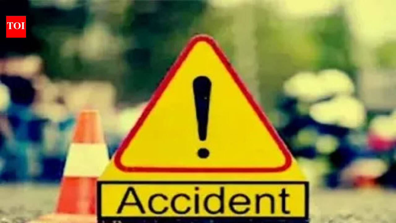 Latest News Updates: 3 of family killed as tractor hits bike in ...