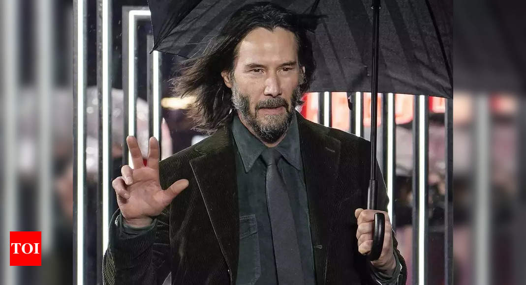 Keanu Reeves Charms Fans With 'John Wick: Chapter 4' At SXSW Film Fest ...