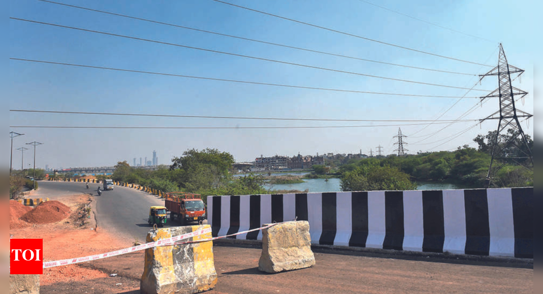 दिल्ली के सराय काले खां के यात्री अभी भी नए फ्लाईओवर तक नहीं पहुंच सकते  दिल्ली समाचार – टाइम्स ऑफ इंडिया