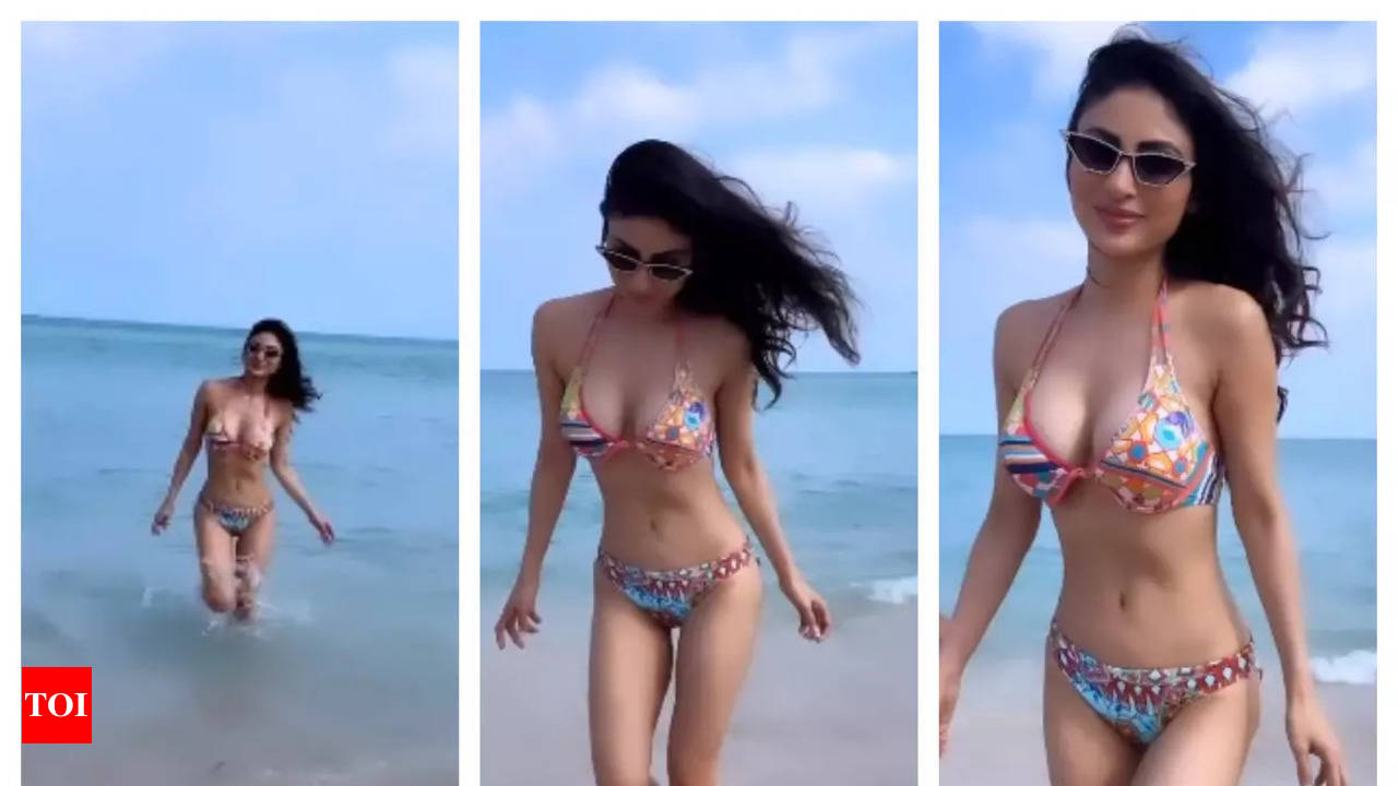 THIS video of Mouni Roy walking out of water in a bikini on a beach will  drive away your mid-week blues - WATCH | Hindi Movie News - Times of India