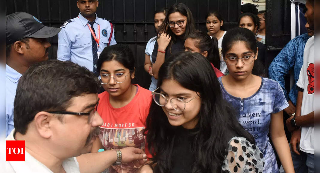 NEET PG Result 2023 Maharashtra Topper From KEM Bags Rank 5 Times Of   Photo 