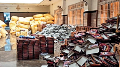 6,000 saris seized from BJP MLC R Shankar’s home in Haveri