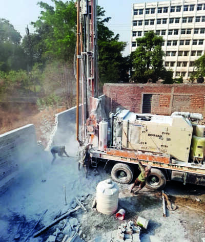 RMC to install more tube wells to tackle water crisis