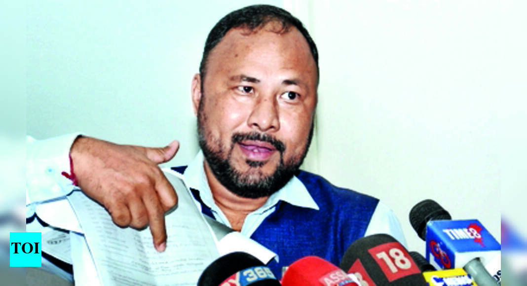 असम: मानवीय भूल: पुरस्कार विवाद पर असम के मंत्री |  गुवाहाटी समाचार – टाइम्स ऑफ इंडिया