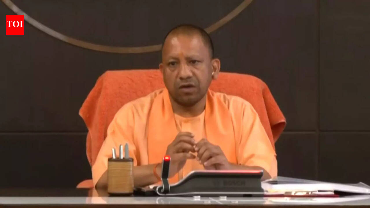 UP: CM Yogi holds meeting with officials regarding development projects ...