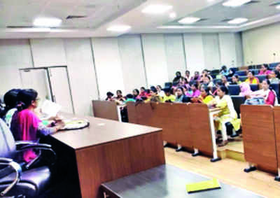 RMC ropes in SHGs for cleanliness drive