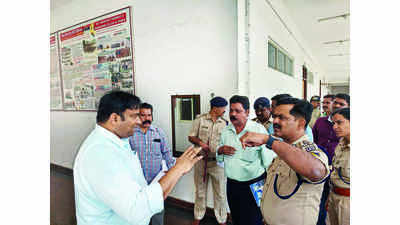 DC inspects Maharani’s College