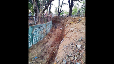 MahaMetro clears Futala lake’s tributary stream